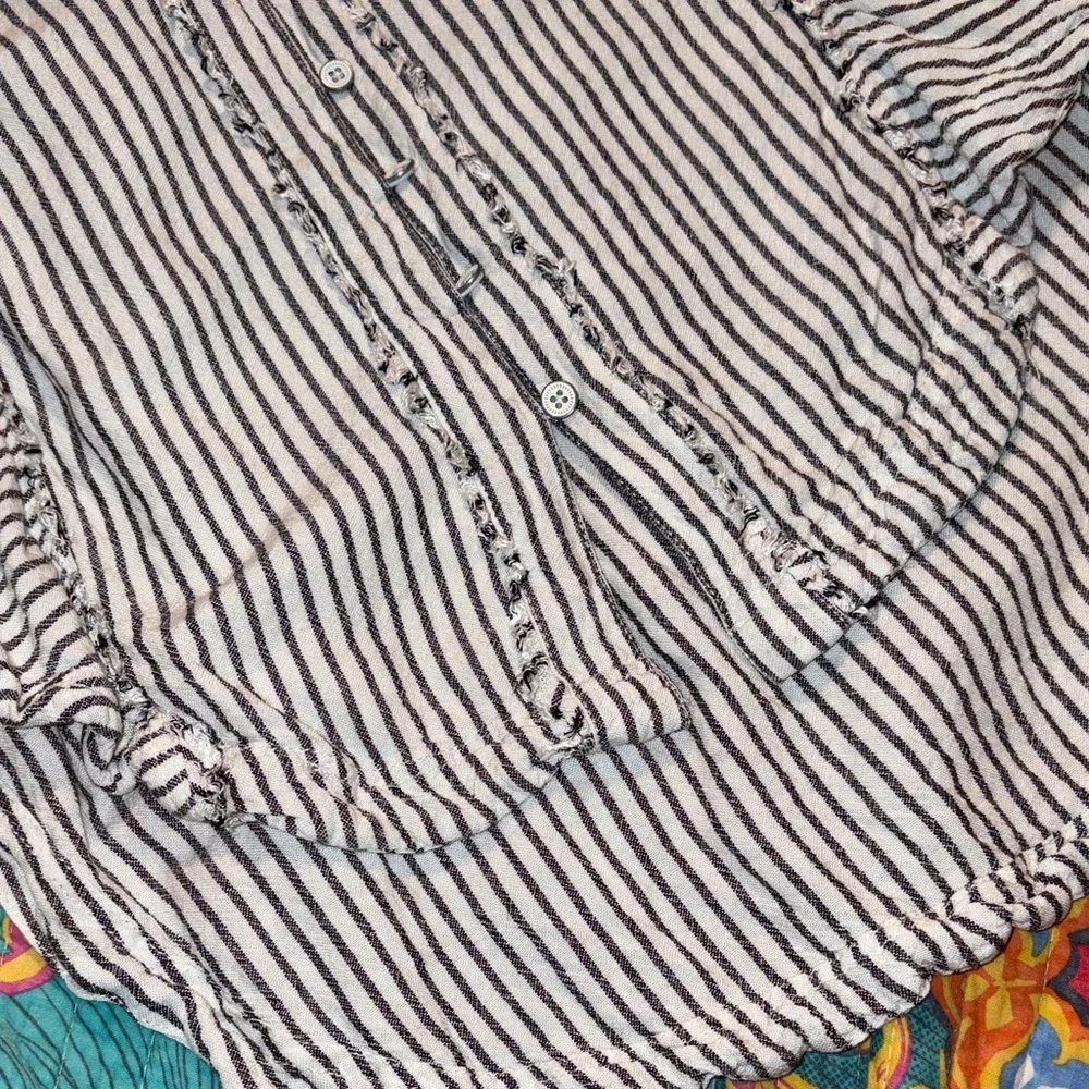 “WE THE FREE”Black and White Striped Baggy Blouse - Picture 15 of 16